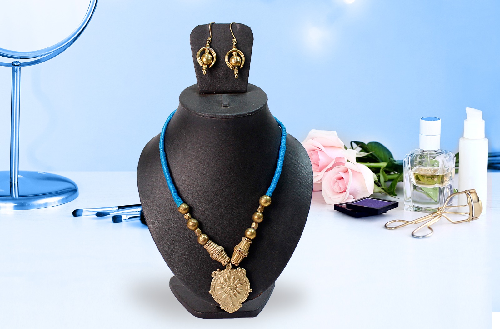 Bling Up Your Winter Wear with Trending Dhokra Jewellery